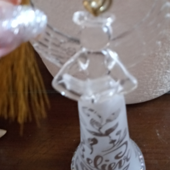 CRYSTAL ANGEL - Picture 4 of 5